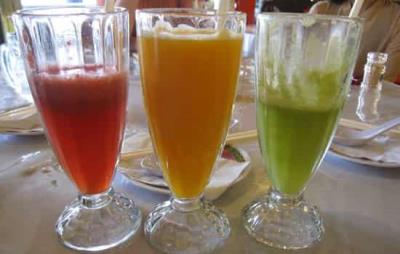 喝果汁会发胖吗，减肥喝果汁好还是吃水果好 饮食减肥 第1张