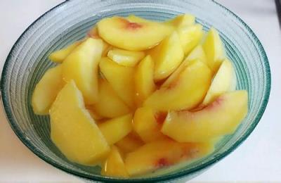 黄桃罐头吃了会发胖吗，怎样自制黄桃罐头 饮食减肥 第1张