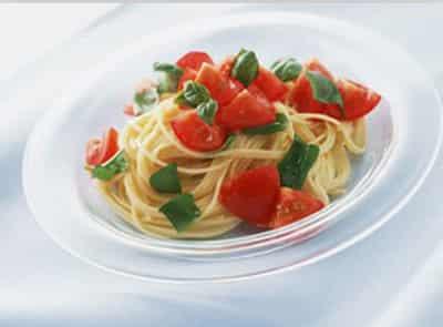 强效甩脂西红柿减肥法，小番茄帮你三天瘦8斤 减肥方法 第2张