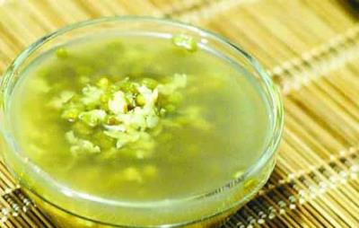 喝绿豆汤能减肥吗,夏季推荐绿豆汤减肥法 减肥方法 第1张-瘦瘦减肥网 喝绿豆汤能减肥吗,夏季推荐绿豆汤减肥法 减肥方法 第1张