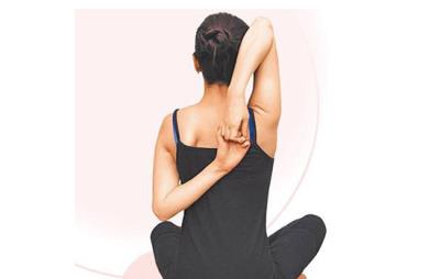 瘦手臂的瑜伽动作,快速瘦手臂瑜伽胳膊不变粗 瑜伽减肥 第6张-瘦瘦减肥网 瘦手臂的瑜伽动作,快速瘦手臂瑜伽胳膊不变粗 瑜伽减肥 第6张