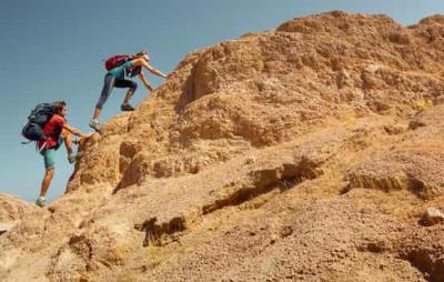 爬山的好处,户外登山优缺点大盘点 减肥 第1张-瘦瘦减肥网 爬山的好处,户外登山优缺点大盘点 减肥 第1张