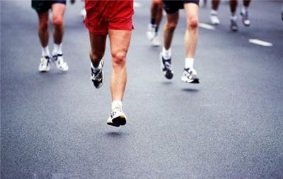 天天跑步小腿会变粗吗,天天跑步的人这样做才不粗腿 跑步减肥 第1张-瘦瘦减肥网 天天跑步小腿会变粗吗,天天跑步的人这样做才不粗腿 跑步减肥 第1张