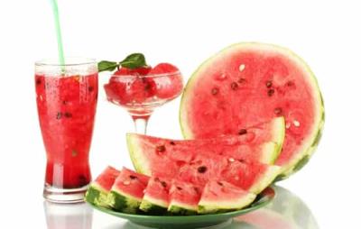 水肿型肥胖吃什么食物,水肿胖的10大克星食物 关于肥胖 第1张-瘦瘦减肥网 水肿型肥胖吃什么食物,水肿胖的10大克星食物 关于肥胖 第1张