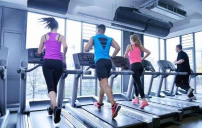 跑步机跑步技巧,4个技巧让你轻松跑完60分钟 跑步减肥 第1张-瘦瘦减肥网 跑步机跑步技巧,4个技巧让你轻松跑完60分钟 跑步减肥 第1张