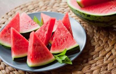 喝西瓜汁会长胖吗,适量喝不用担心发胖 减肥 第2张-瘦瘦减肥网 喝西瓜汁会长胖吗,适量喝不用担心发胖 减肥 第2张