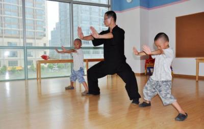 饭后减肥小运动,饭后简单动作帮你甩脂 运动减肥 第1张-瘦瘦减肥网 饭后减肥小运动,饭后简单动作帮你甩脂 运动减肥 第1张