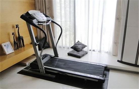 跑步机怎么用,跑步机减肥的速度 跑步减肥 第2张-瘦瘦减肥网 跑步机怎么用,跑步机减肥的速度 跑步减肥 第2张