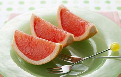 西柚减肥法给力消脂效果惊人 减肥方法 第1张-瘦瘦减肥网 西柚减肥法给力消脂效果惊人 减肥方法 第1张