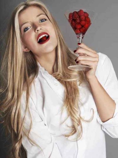 怎样的坐姿有利于减肥，4个坐姿让你腹部的赘肉轻松减掉 减肚子 第2张