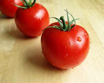 西红柿减肥法,减肥食谱一周瘦10斤 减肥食谱 第1张-瘦瘦减肥网 西红柿减肥法,减肥食谱一周瘦10斤 减肥食谱 第1张