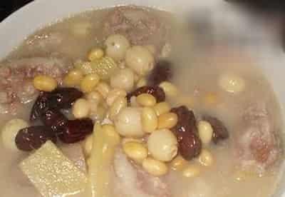 揭秘最有效的食疗丰胸秘籍,傲人身材吃出来 丰胸 第7张-瘦瘦减肥网 揭秘最有效的食疗丰胸秘籍,傲人身材吃出来 丰胸 第7张