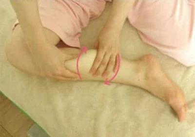 如何瘦小腿最快有效,睡前十分钟按摩减腿围的方法 按摩减肥 第4张-瘦瘦减肥网 如何瘦小腿最快有效,睡前十分钟按摩减腿围的方法 按摩减肥 第4张