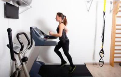 跑步机跑步腿会粗吗,在跑步机上跑步可是很好的塑形运动 跑步减肥 第3张-瘦瘦减肥网 跑步机跑步腿会粗吗,在跑步机上跑步可是很好的塑形运动 跑步减肥 第3张