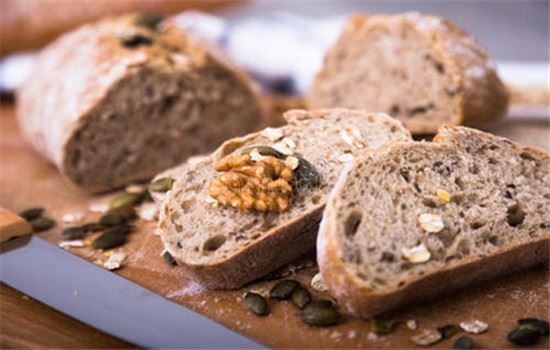 黑麦面包可以冷冻吗，黑麦面包能放冰箱冷藏吗 减肥 第4张