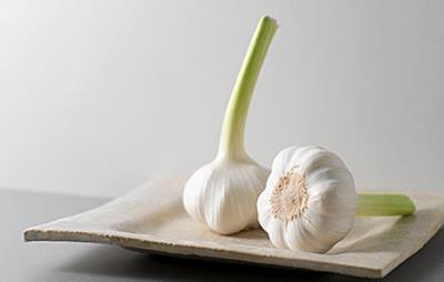 大蒜减肥7天减38斤，生吃大蒜最减肥但口感不佳 饮食减肥 第2张