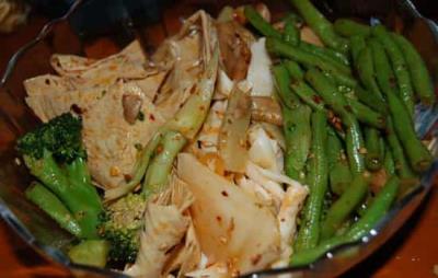 吃凉拌菜会长胖吗,不正确吃恐不减肥反增肥 饮食减肥 第1张-瘦瘦减肥网 吃凉拌菜会长胖吗,不正确吃恐不减肥反增肥 饮食减肥 第1张