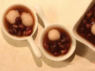 DIY四款红豆减肥食谱,消水肿清脂肪更瘦腿 瘦腿 第1张-瘦瘦减肥网 DIY四款红豆减肥食谱,消水肿清脂肪更瘦腿 瘦腿 第1张