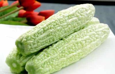 生吃苦瓜快速减肥法,低卡消脂减肥最快秘籍 快速减肥 第1张-瘦瘦减肥网 生吃苦瓜快速减肥法,低卡消脂减肥最快秘籍 快速减肥 第1张