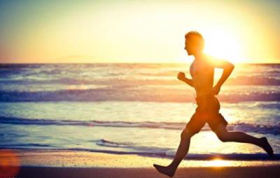 早晨跑步的正确方法，早晨跑步应该注意什么 跑步减肥 第3张