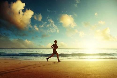 冬天跑步什么时候跑最好(冬天什么时候起来跑步比较好) 跑步减肥 第1张-瘦瘦减肥网 冬天跑步什么时候跑最好(冬天什么时候起来跑步比较好) 跑步减肥 第1张