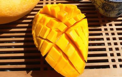 吃芒果会胖吗,芒果究竟是增肥还是减肥 饮食减肥 第1张-瘦瘦减肥网 吃芒果会胖吗,芒果究竟是增肥还是减肥 饮食减肥 第1张