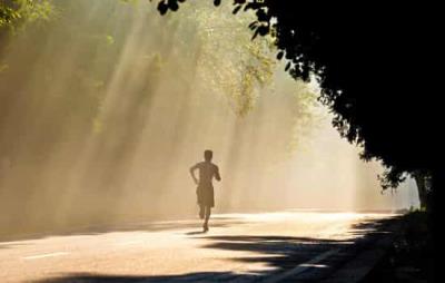 跑步岔气了怎么办,跑岔气四妙招帮你快速治 跑步减肥 第2张-瘦瘦减肥网 跑步岔气了怎么办,跑岔气四妙招帮你快速治 跑步减肥 第2张