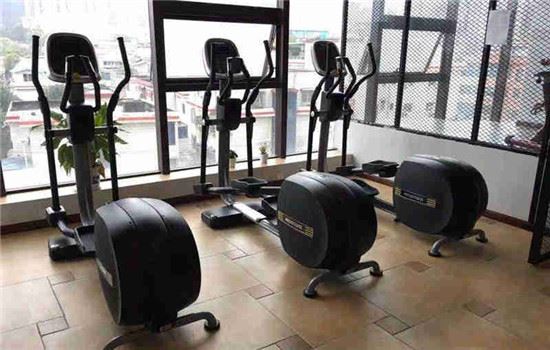 椭圆机锻炼什么部位,椭圆机是有氧还是无氧 跑步减肥 第1张-瘦瘦减肥网 椭圆机锻炼什么部位,椭圆机是有氧还是无氧 跑步减肥 第1张