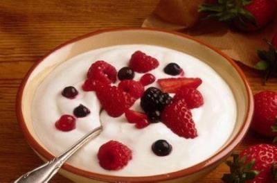 冬季发胖吃什么减肥,草莓减肥法帮助轻松减肥 饮食减肥 第1张-瘦瘦减肥网 冬季发胖吃什么减肥,草莓减肥法帮助轻松减肥 饮食减肥 第1张