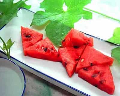 6种西瓜减肥食谱,一周就能瘦掉8斤 减肥食谱 第5张-瘦瘦减肥网 6种西瓜减肥食谱,一周就能瘦掉8斤 减肥食谱 第5张