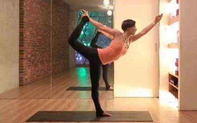 高温瑜伽26式,图文详解26式高温瑜伽的做法 瑜伽减肥 第7张-瘦瘦减肥网 高温瑜伽26式,图文详解26式高温瑜伽的做法 瑜伽减肥 第7张