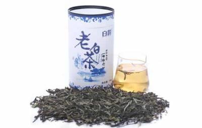 喝白茶能减肥吗,白茶可减肥但也只能辅助 减肥饮品 第2张-瘦瘦减肥网 喝白茶能减肥吗,白茶可减肥但也只能辅助 减肥饮品 第2张