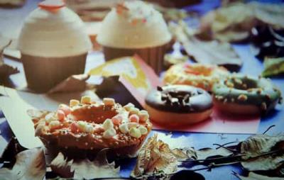 游泳后可以吃东西吗，游泳后适当进食并不会胖 饮食减肥 第8张