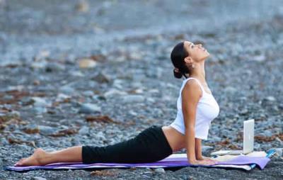 做完瑜伽多久可以吃东西，瑜伽后立即进食伤胃伤心脏 瑜伽减肥 第1张