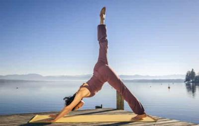 做完瑜伽多久可以吃东西，瑜伽后立即进食伤胃伤心脏 瑜伽减肥 第2张