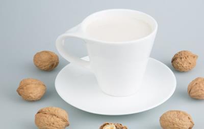 喝牛奶会丰胸么,牛奶并无丰胸之效 丰胸 第2张-瘦瘦减肥网 喝牛奶会丰胸么,牛奶并无丰胸之效 丰胸 第2张