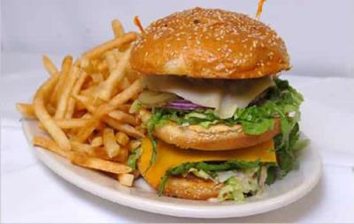 丰胸不能吃什么,丰胸期间这7类食物要少碰 丰胸 第1张-瘦瘦减肥网 丰胸不能吃什么,丰胸期间这7类食物要少碰 丰胸 第1张