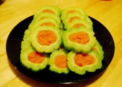 苦瓜减肥的功效和作用,四道苦瓜清脂减肥食谱 减肥食谱 第3张-瘦瘦减肥网 苦瓜减肥的功效和作用,四道苦瓜清脂减肥食谱 减肥食谱 第3张