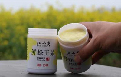 喝豆浆可以丰胸吗，豆浆减肥但并不丰胸 丰胸 第2张