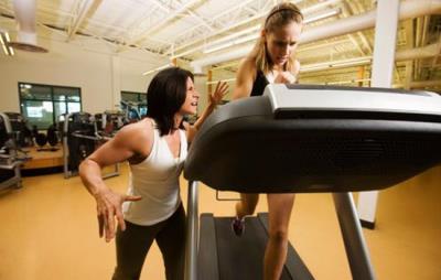 新手跑步机健身计划,新手去健身房跑步到底该怎么跑 跑步减肥 第3张-瘦瘦减肥网 新手跑步机健身计划,新手去健身房跑步到底该怎么跑 跑步减肥 第3张