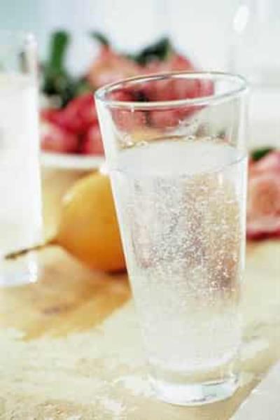 清晨第一杯喝什么“水”最减肥,让减肥事半功倍的小秘诀 减肥 第2张-瘦瘦减肥网 清晨第一杯喝什么“水”最减肥,让减肥事半功倍的小秘诀 减肥 第2张