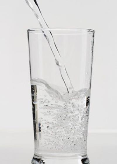 清晨第一杯喝什么“水”最减肥,让减肥事半功倍的小秘诀 减肥 第1张-瘦瘦减肥网 清晨第一杯喝什么“水”最减肥,让减肥事半功倍的小秘诀 减肥 第1张