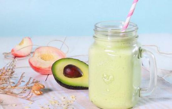 牛油果奶昔怎么做好喝(牛油果奶昔可以减肥吗) 减肥 第1张
