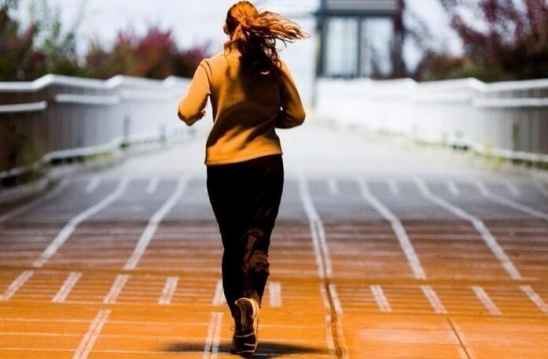 女生每天慢跑能瘦腿吗(每天慢跑1个小时可以瘦腿吗) 瘦腿 第1张-瘦瘦减肥网 女生每天慢跑能瘦腿吗(每天慢跑1个小时可以瘦腿吗) 瘦腿 第1张