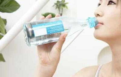 什么时候喝水能减肥，把握喝水减肥时间的5个最佳 减肥 第3张