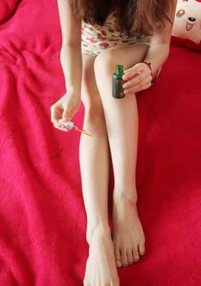 真人示范怎么瘦腿的最快方法,精油按摩塑造迷人美腿 瘦腿 第1张-瘦瘦减肥网 真人示范怎么瘦腿的最快方法,精油按摩塑造迷人美腿 瘦腿 第1张