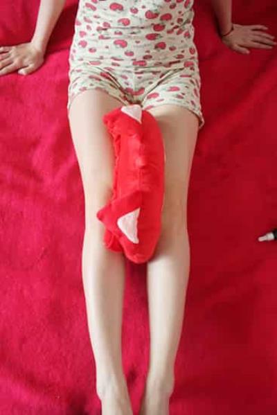 真人示范怎么瘦腿的最快方法,精油按摩塑造迷人美腿 瘦腿 第8张-瘦瘦减肥网 真人示范怎么瘦腿的最快方法,精油按摩塑造迷人美腿 瘦腿 第8张