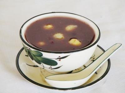 薏米红豆粥的功效与做法,红豆粥减肥法月瘦5斤 减肥方法 第5张-瘦瘦减肥网 薏米红豆粥的功效与做法,红豆粥减肥法月瘦5斤 减肥方法 第5张