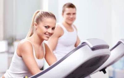 办公室减肚子赘肉简单方法,4个坐着也能减肚子的动作 减肚子 第2张-瘦瘦减肥网 办公室减肚子赘肉简单方法,4个坐着也能减肚子的动作 减肚子 第2张