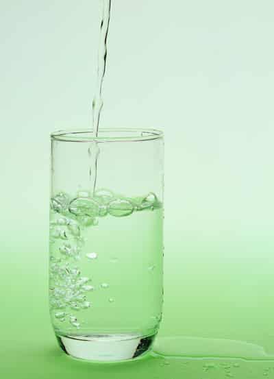 这样喝水能减肥吗，懒人瘦身最快最有效的秘诀 懒人减肥 第5张